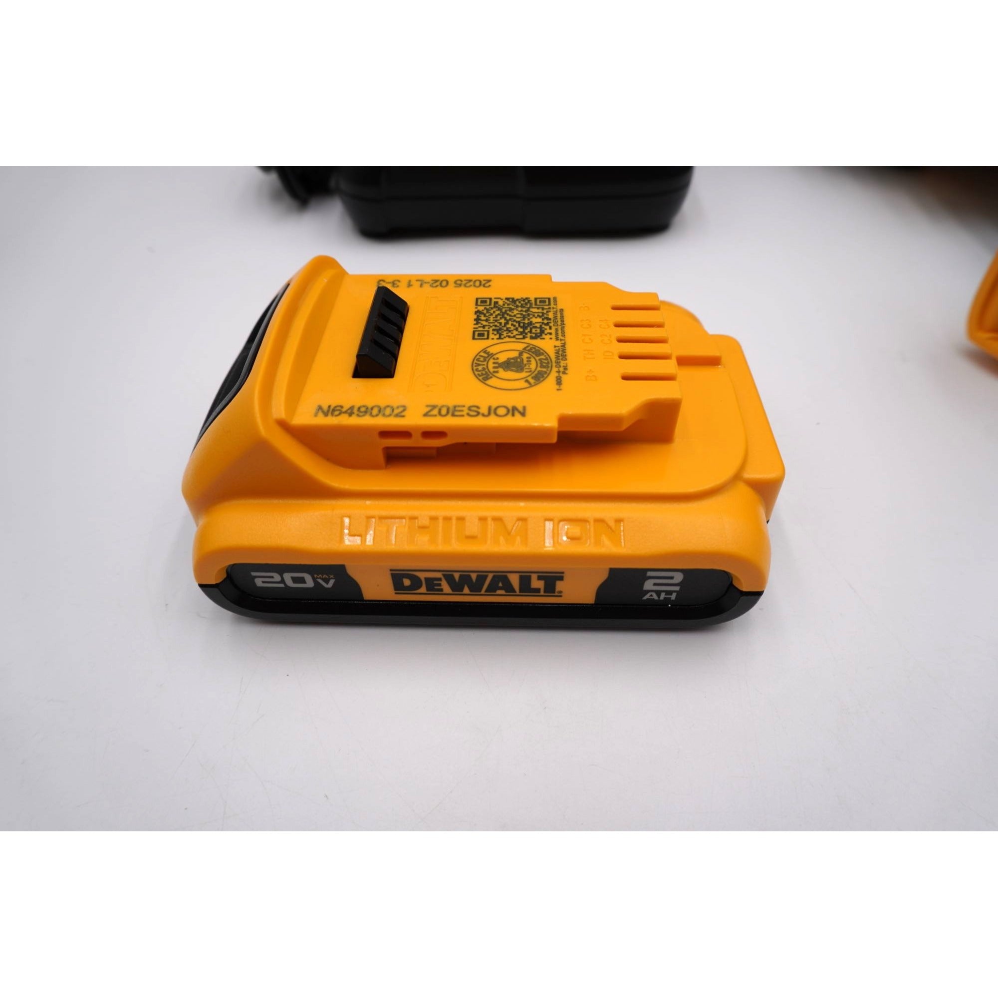 DEWALT DCF885 DCF850 20V MAX Impact Driver Kit Battery Charger Bag Open Box