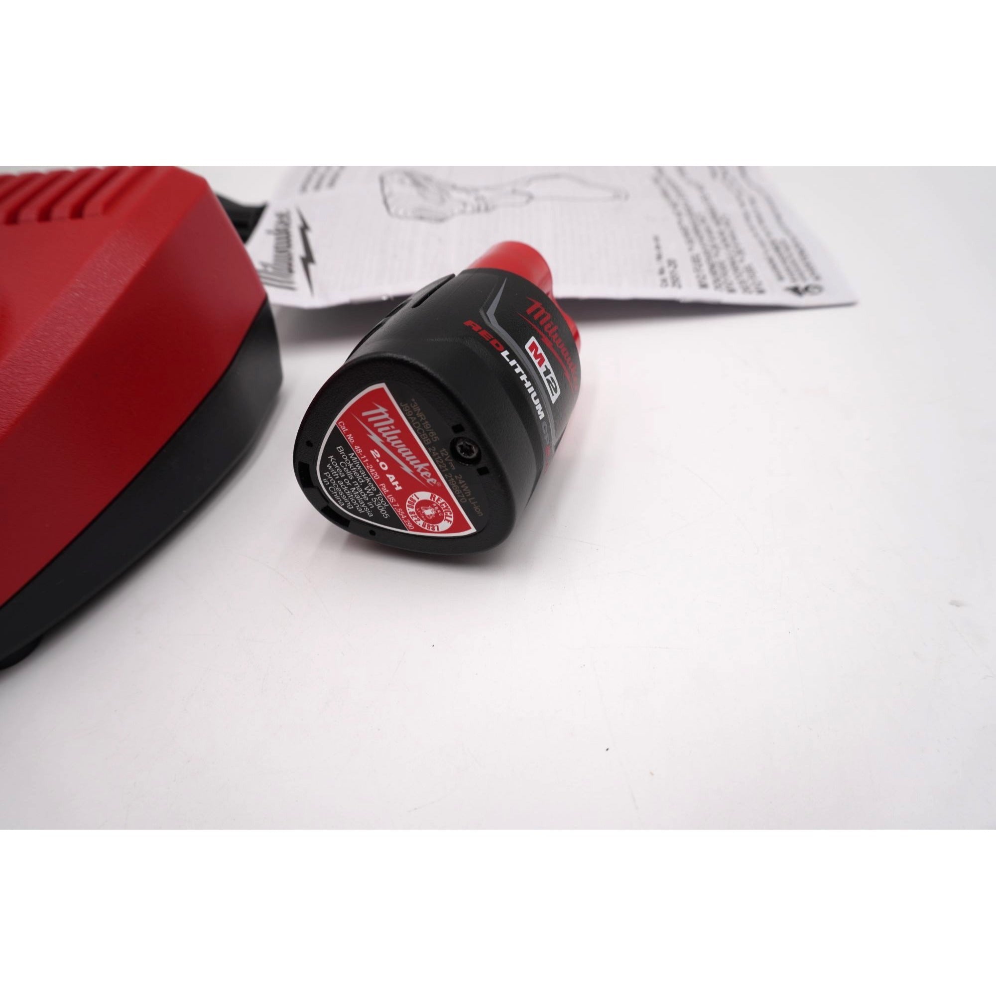 Milwaukee 2551-20 M12 FUEL SURGE 1/4" Hydraulic Driver Kit Battery Charger