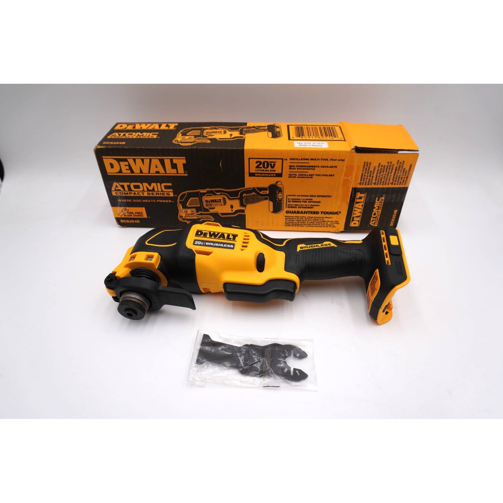 DEWALT DCS354B ATOMIC 20V MAX Oscillating Multi-Tool Open Box
