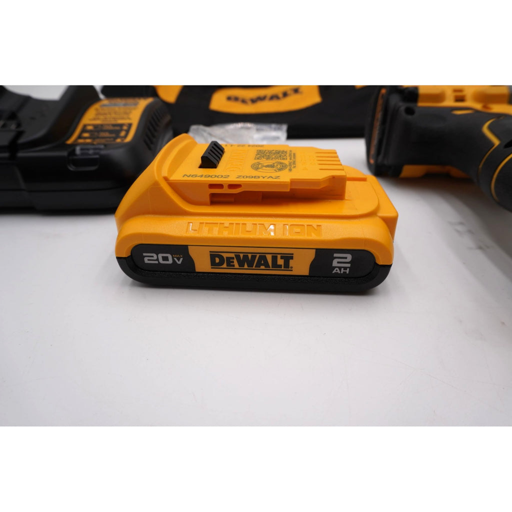 DeWALT DCD800 20V MAX XR Brushless Drill Kit Battery Charger Bag