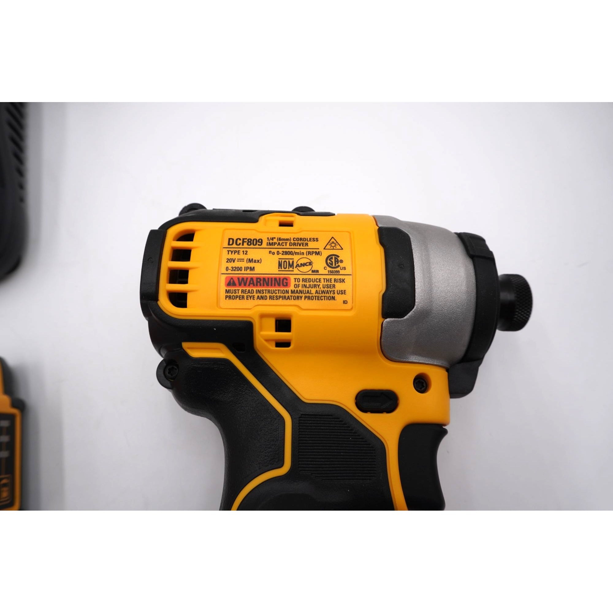 DEWALT 20V MAX Brushless Impact Driver 2 Tool Kit + Battery, Charger & Bag